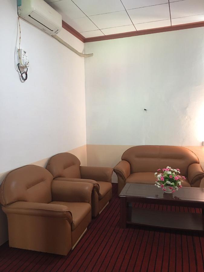 Wun Tawp Garden Hotel Myitkyinā Zewnętrze zdjęcie
